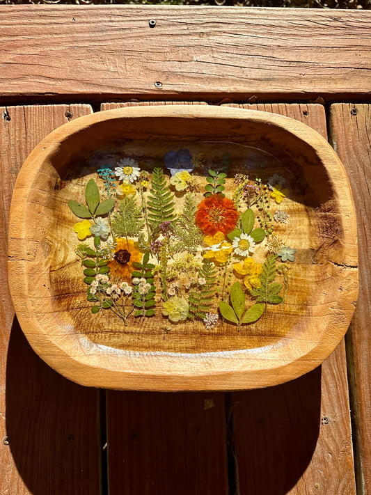 Wooden Dough Bowl: Resin Pressed Flower